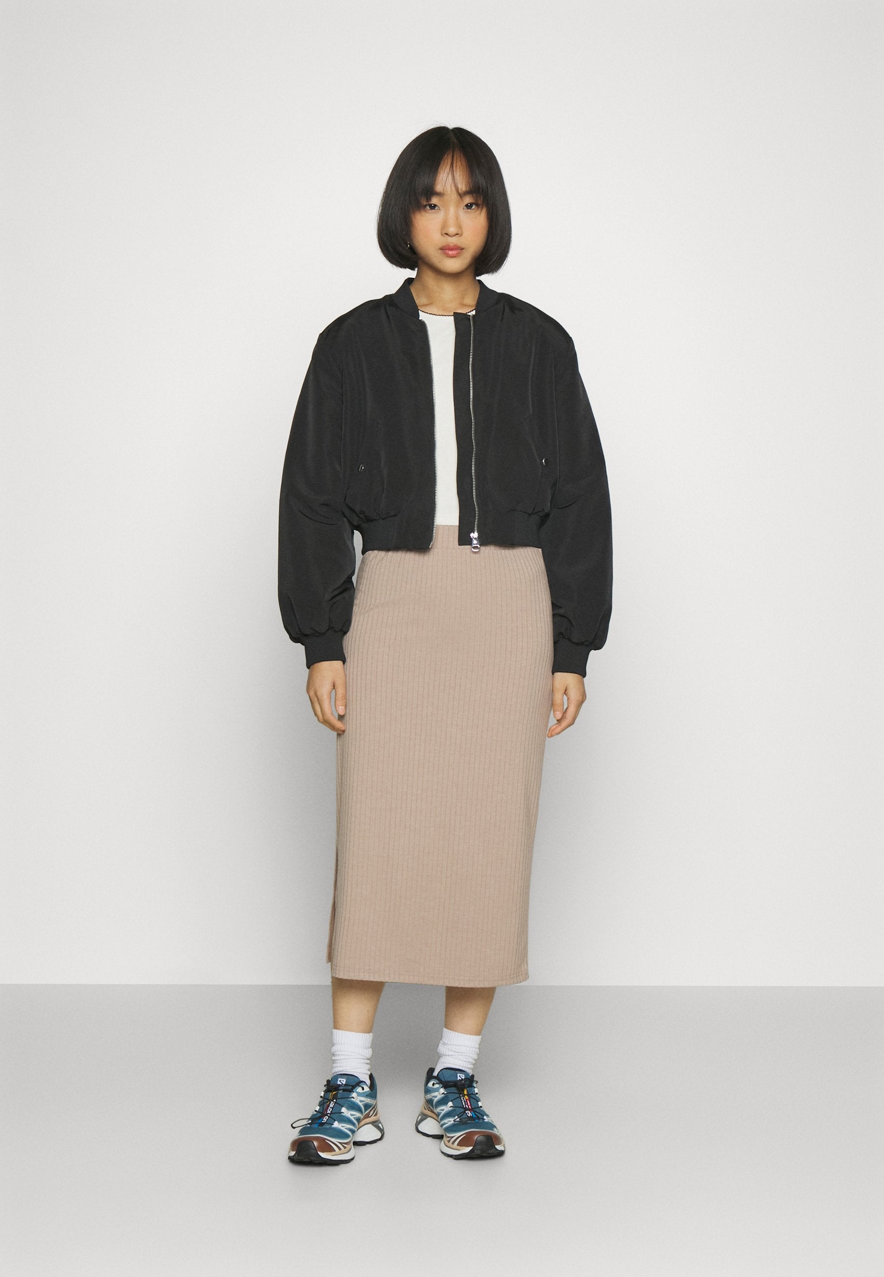 Pieces Petite PCKYLIE MIDI SKIRT