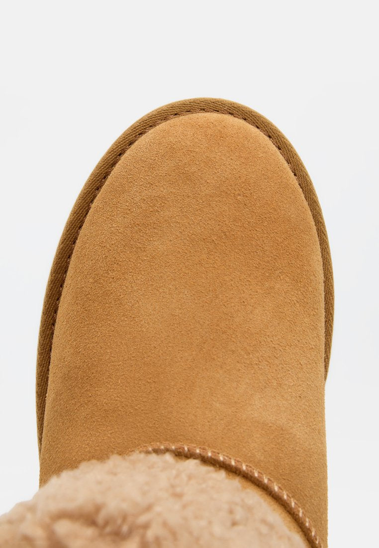 KARL LAGERFELD Keilstiefeletten Media 4