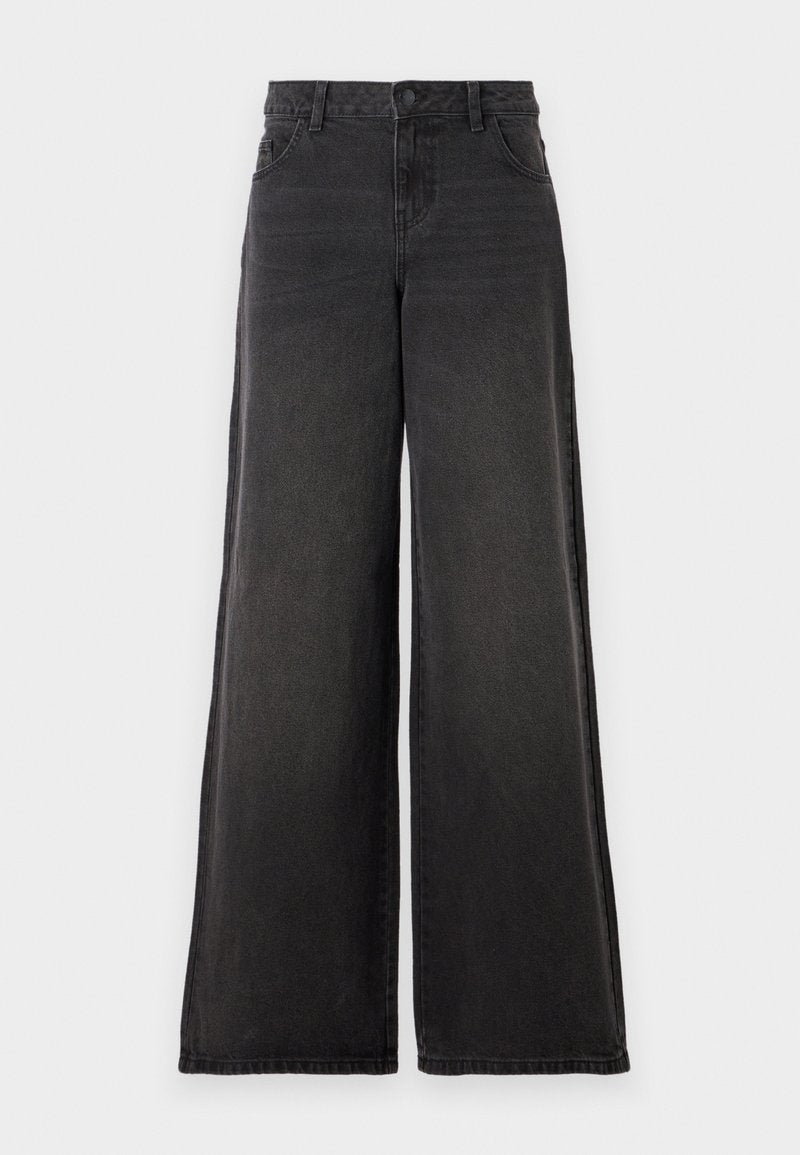 NMANDY DAD JEANS  Media 1