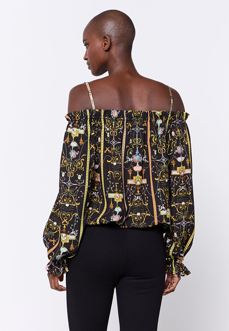 Versace Jeans Couture
