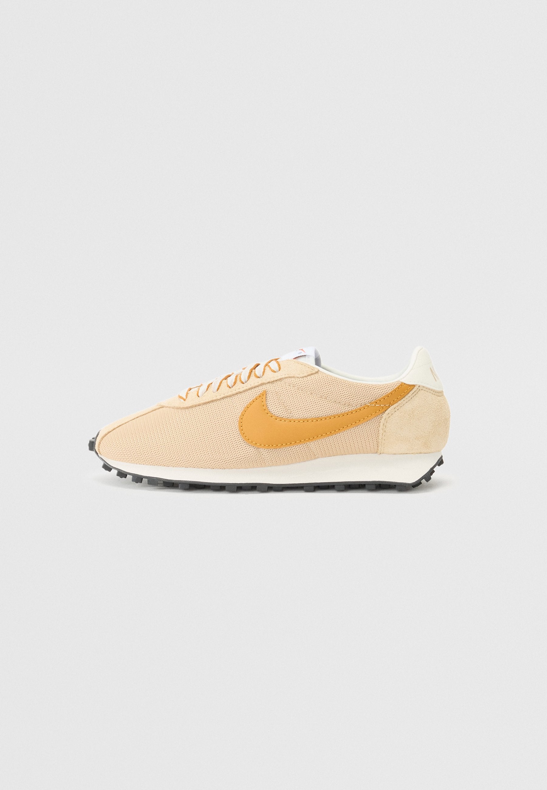 Nike Sportswear LD-1000 SE