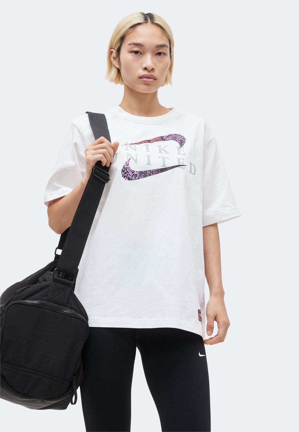 Nike Performance UNITED TEE