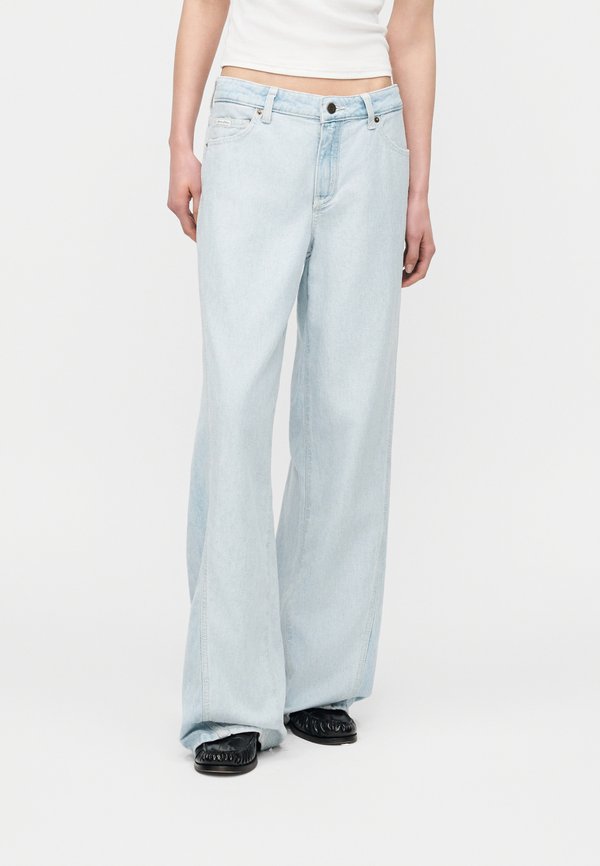 Guess Jeans WIDE LEG TWISTED