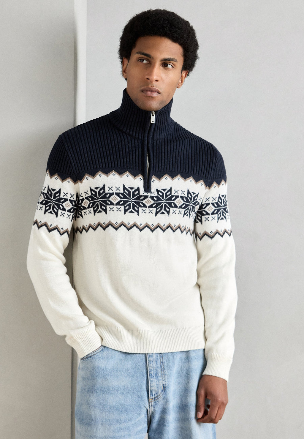 HALF ZIP Media 3