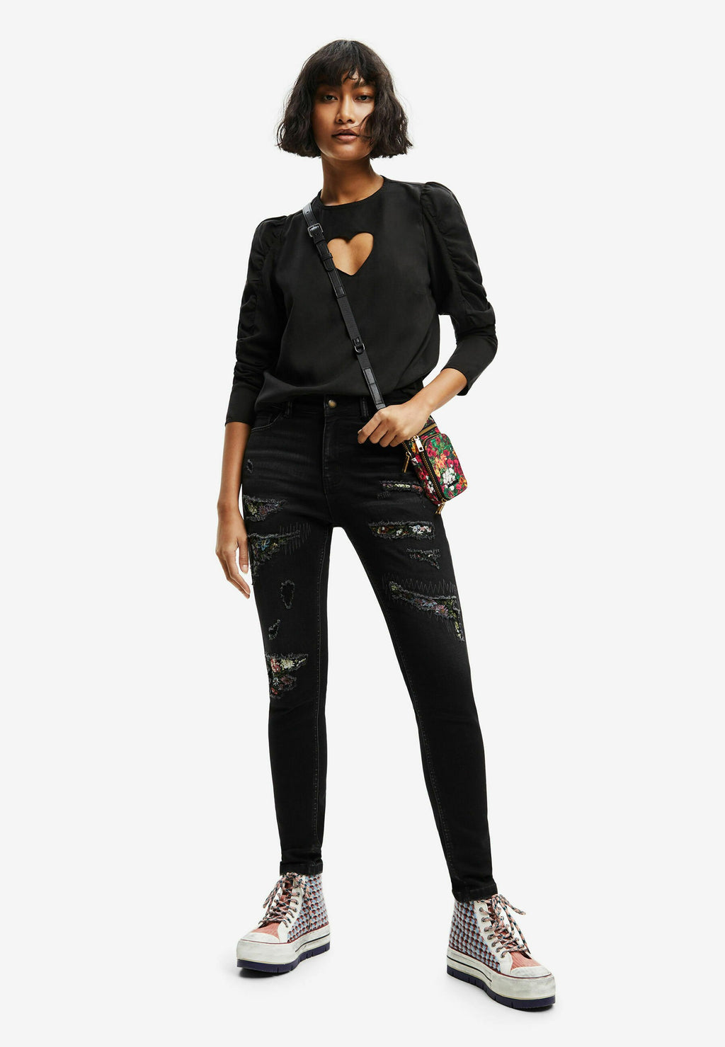 Desigual BALLOON SLEEVE WITH HEART