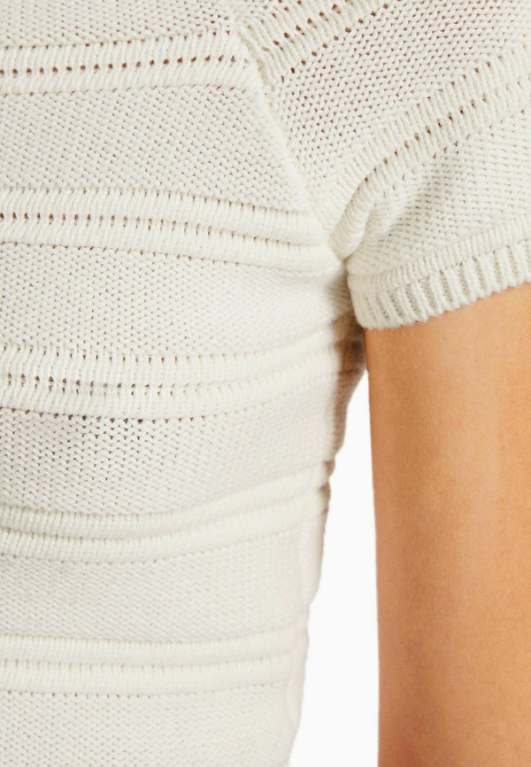 Bershka SHORT SLEEVE