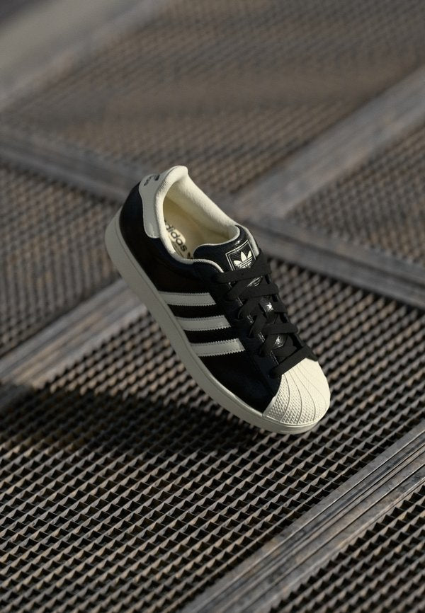 adidas Originals SUPERSTAR II - Trainers - core black/off white