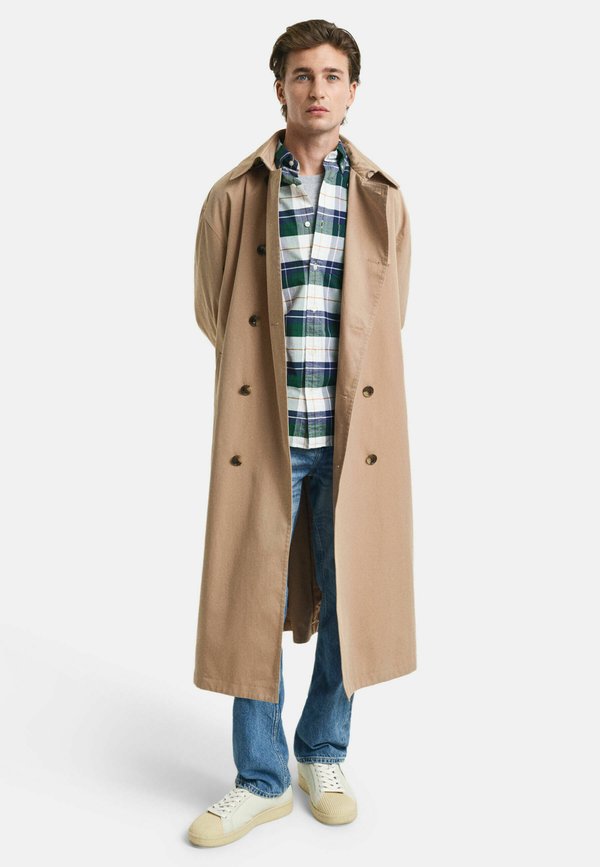 GANT REGULAR FIT CHECKED OXFORD