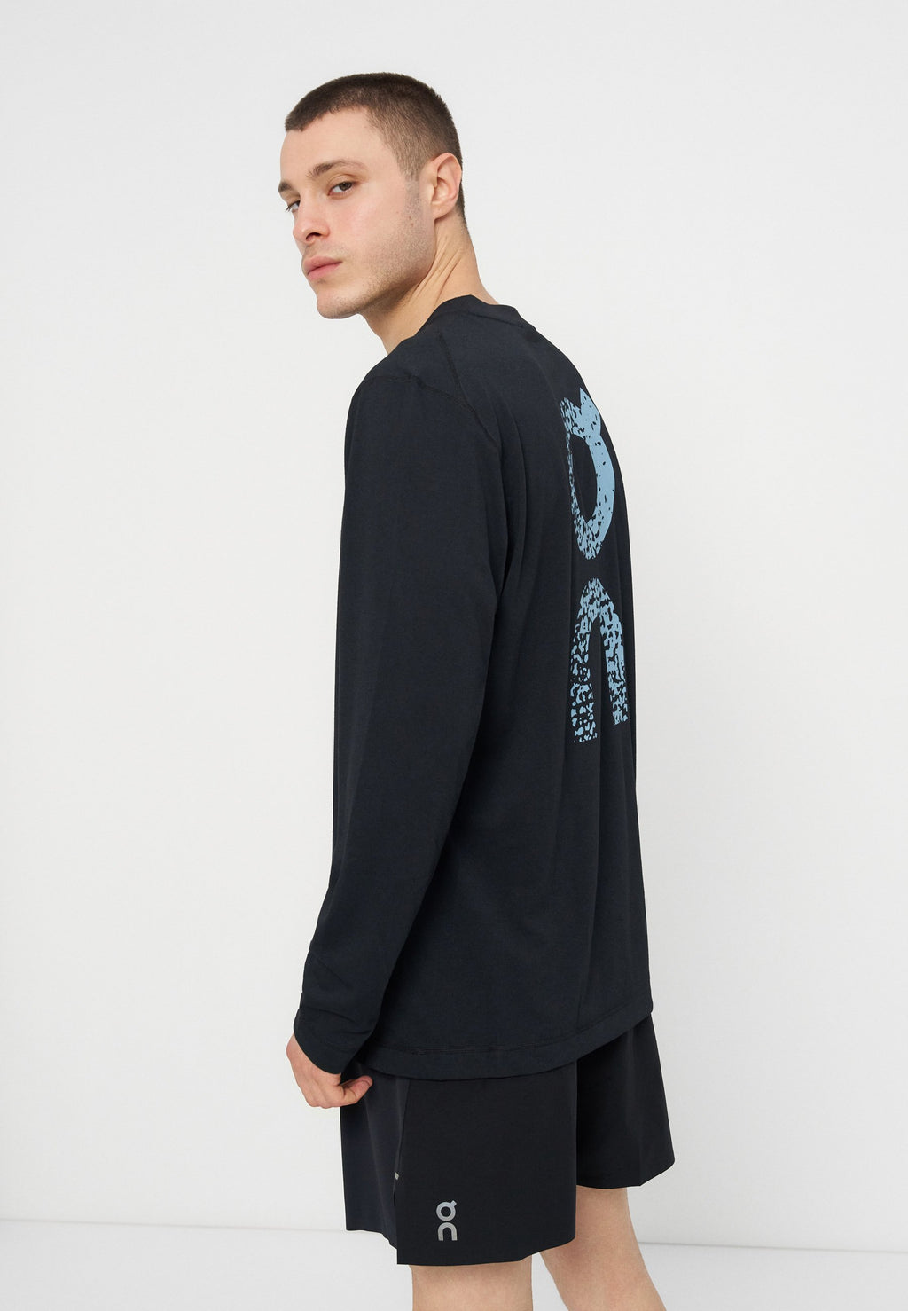 On Langarmshirt Media 5