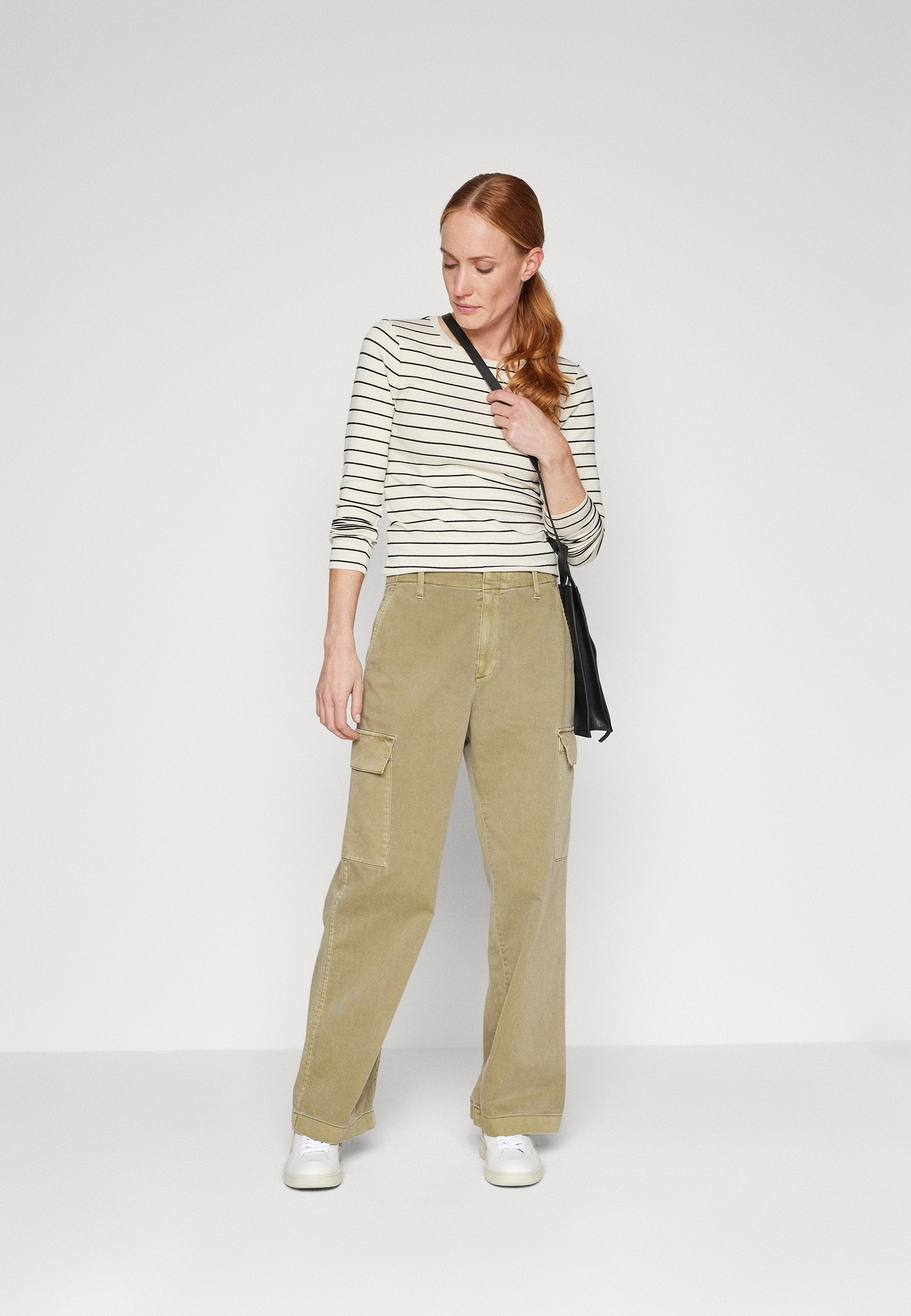 GAP LOOSE