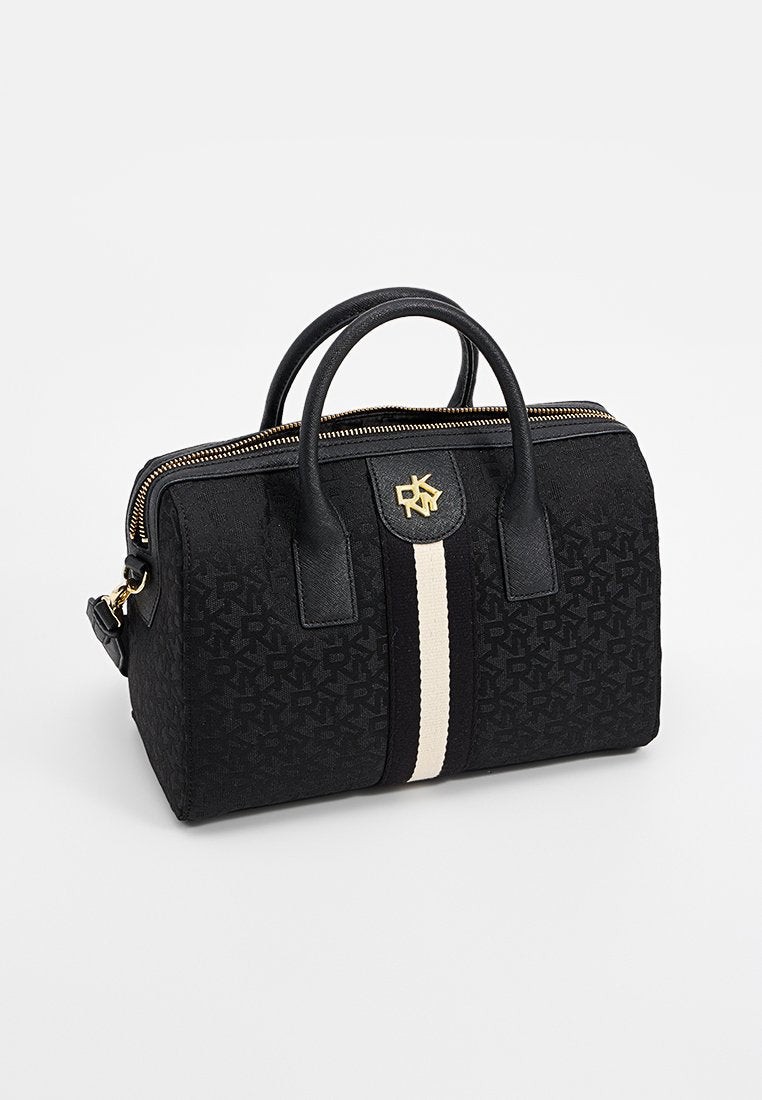 DKNY CAROL