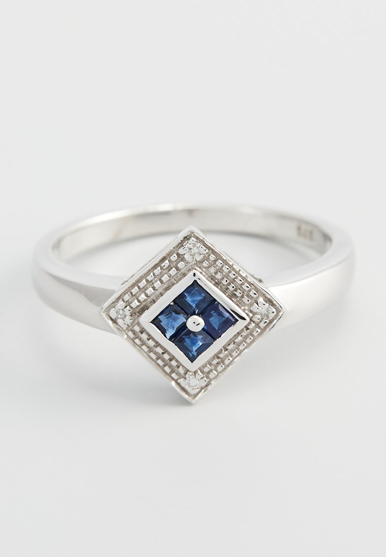 Art Deco 0,02 CT. DIAMOND