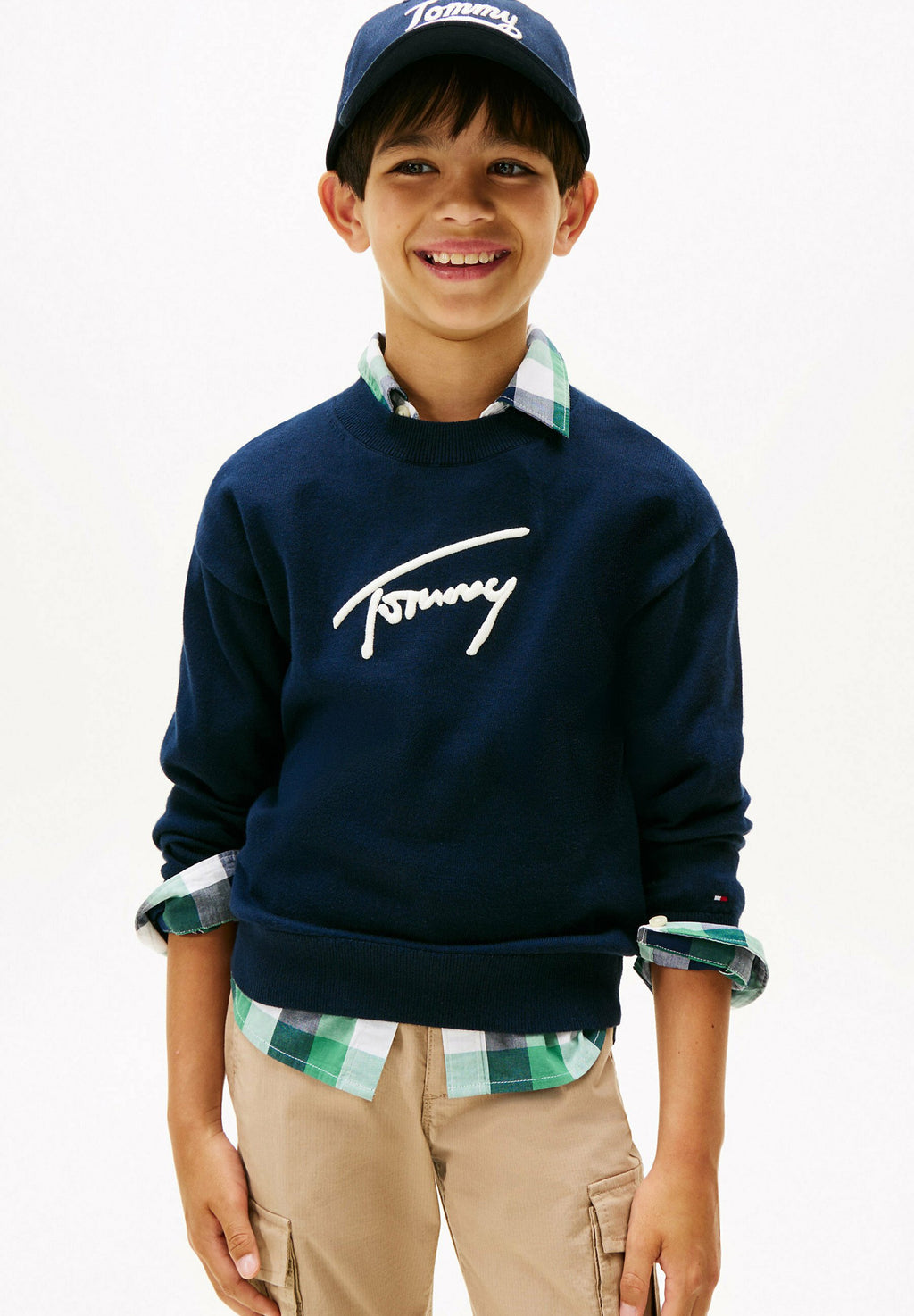 VARSITY TH SIGNATURE LOGO Media 3