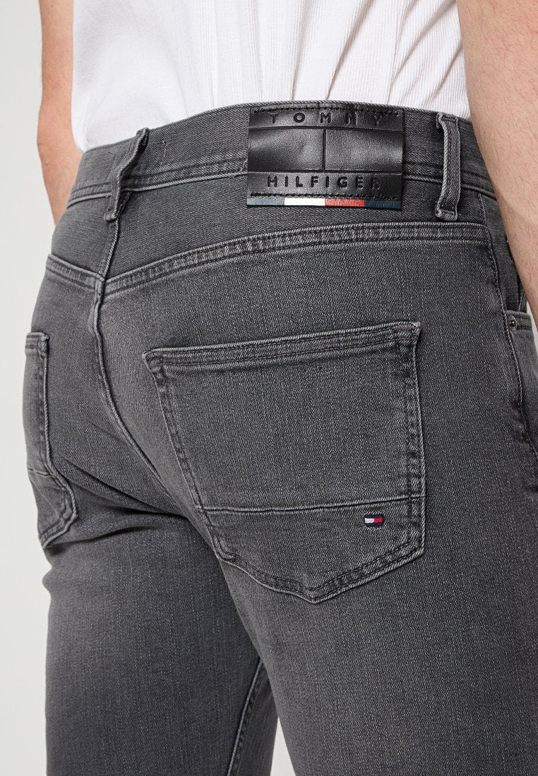 TAPERED HOUSTON Media 5