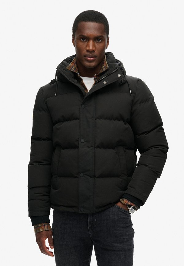 Superdry & Co EVEREST HOODED PUFFER - Winter jacket - jet black