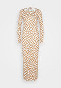 Résumé ROWYRS DRESS