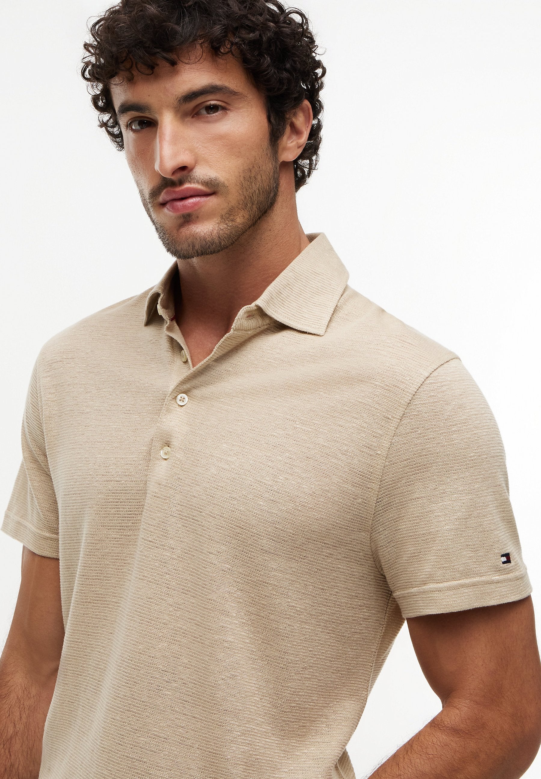 REGULAR FIT  Media 5