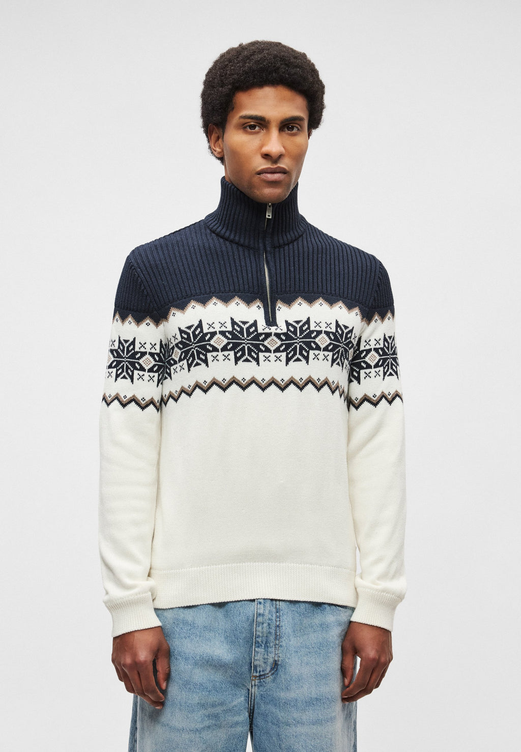 HALF ZIP Media 4