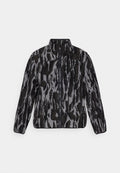 Fleecejacke mit hohem Kragen, ausgestattet mit einem grauen und schwarzen abstrakten Tiermotiv, mit Reißverschluss und strukturiertem Stoff.