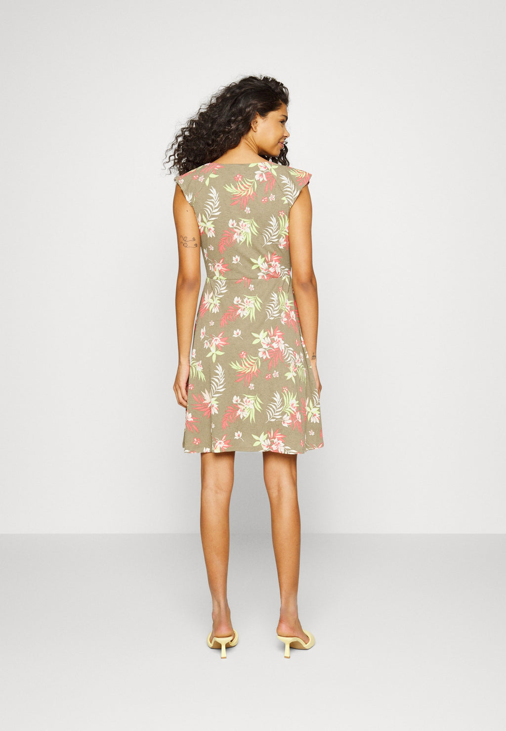 ONLY ONLPELLA RUFFLE DRESS