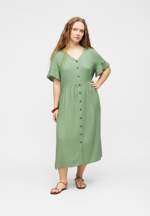 Vero Moda Curve VMCBELLA V NECK CALF DRESS