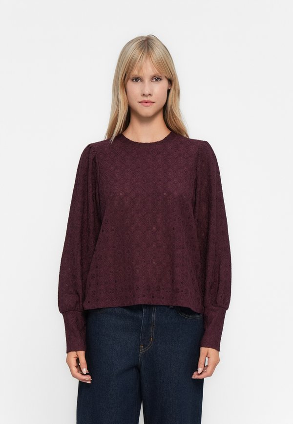 Object OBJLAILA L/S RE TOP NOOS