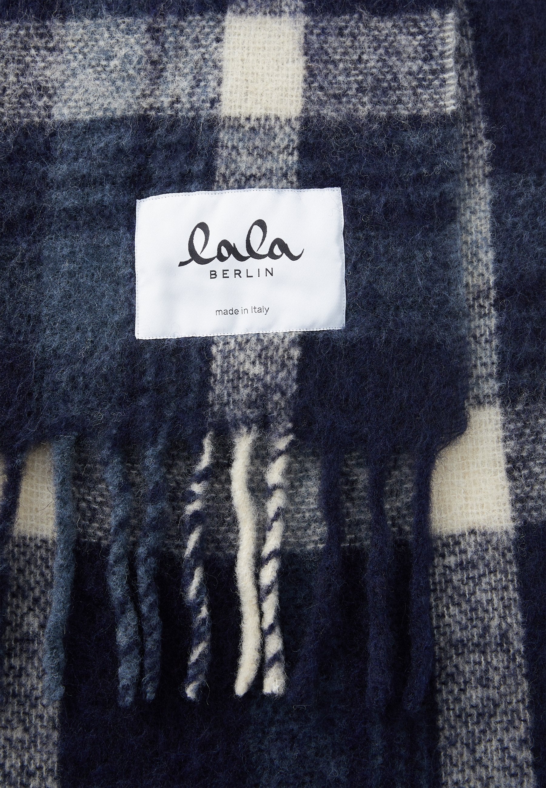 lala Berlin SCARF SMILLA