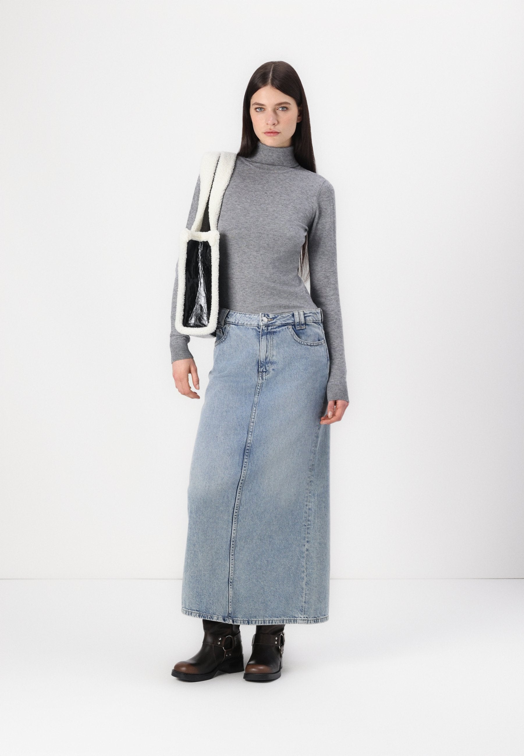 Object OBJTHESS L/S ROLLNECK KNIT PULLOVER