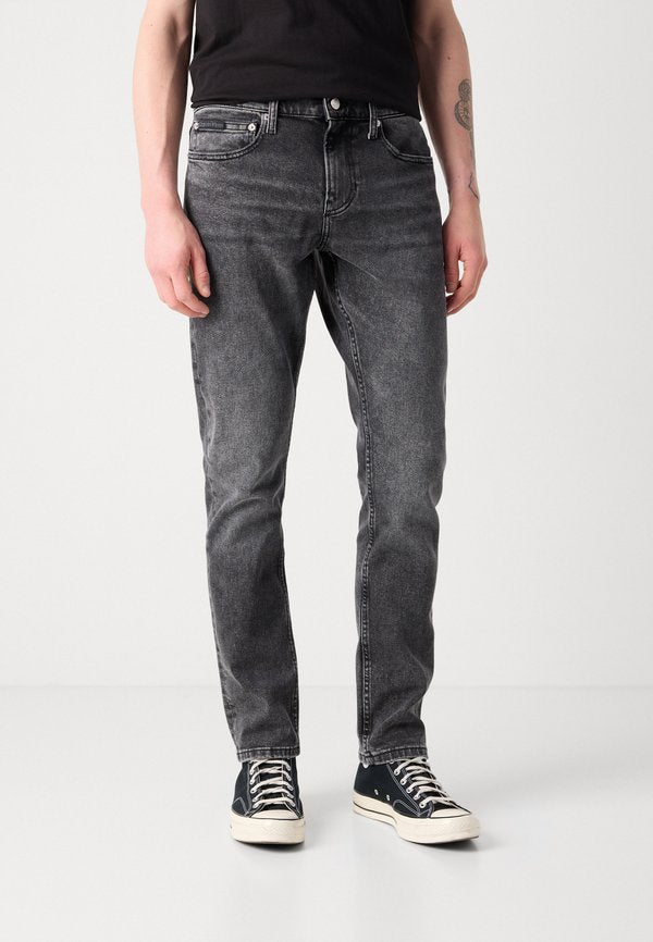 Calvin Klein Jeans SLIM