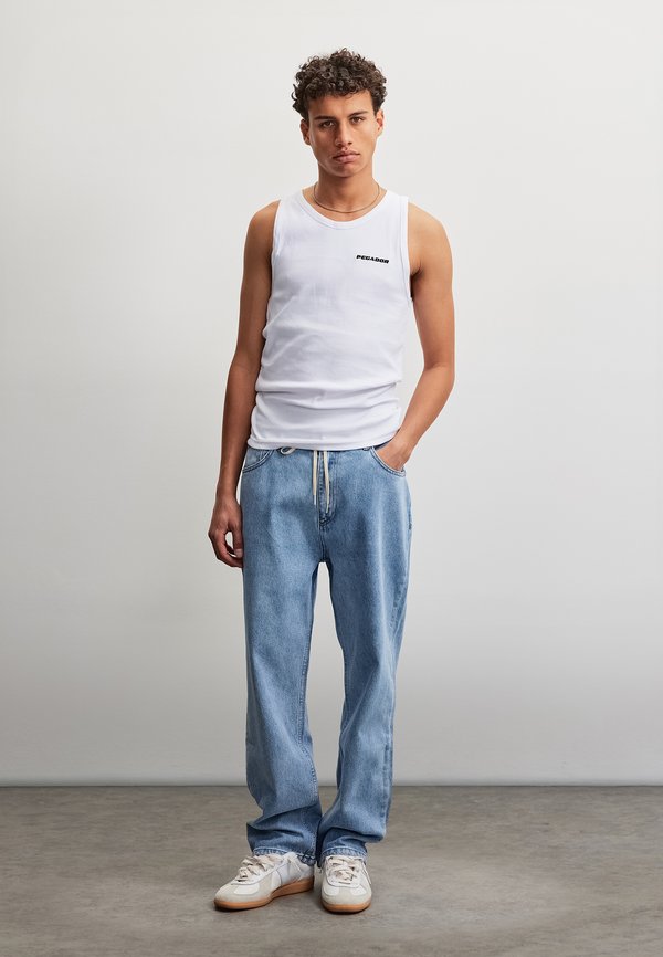 Pegador LOGO UNDERSHIRT