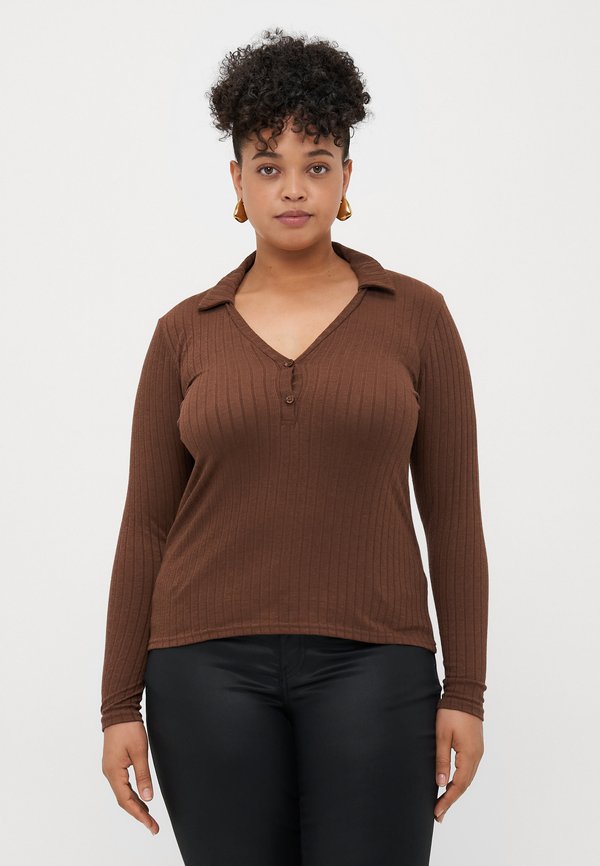 ONLY Carmakoma CARKELIN V NECK