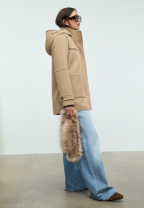 Stradivarius WITH HOOD