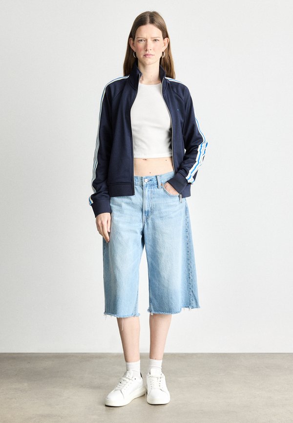 Calvin Klein Jeans