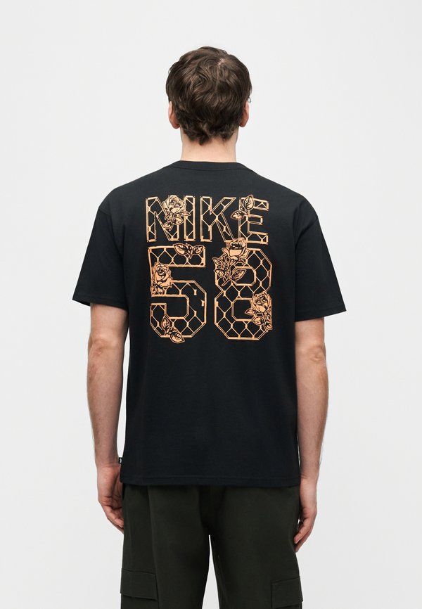 Nike SB TEE VARSITY UNISEX