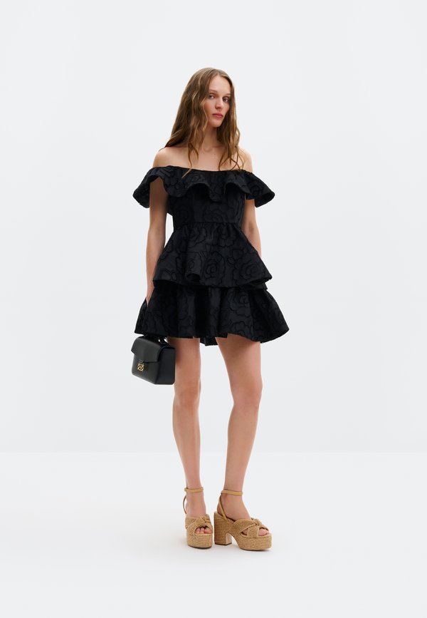 Malina TRACY OFF SHOULDER LACE MINI DRESS