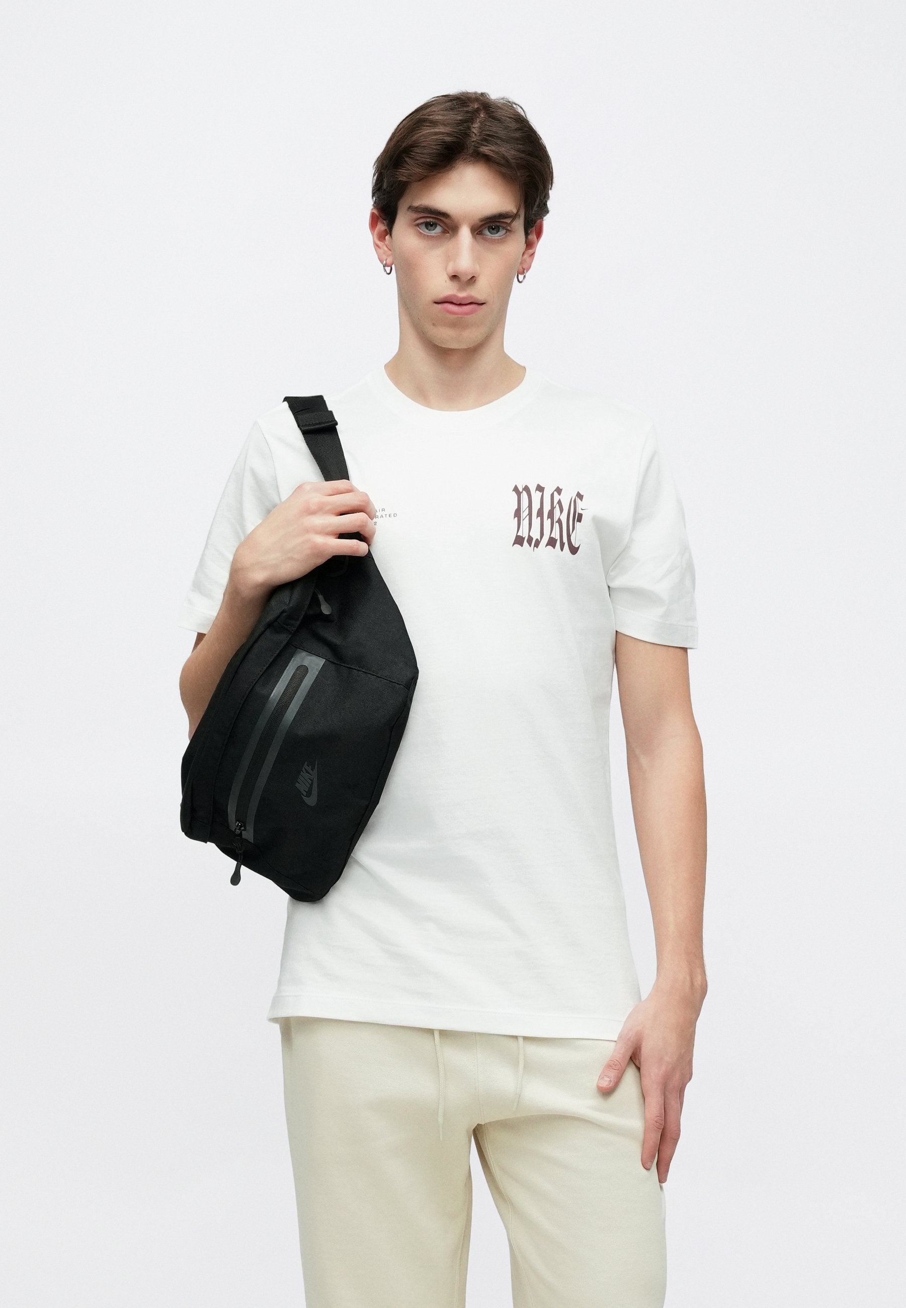Nike Sportswear TEE WE FLOAT