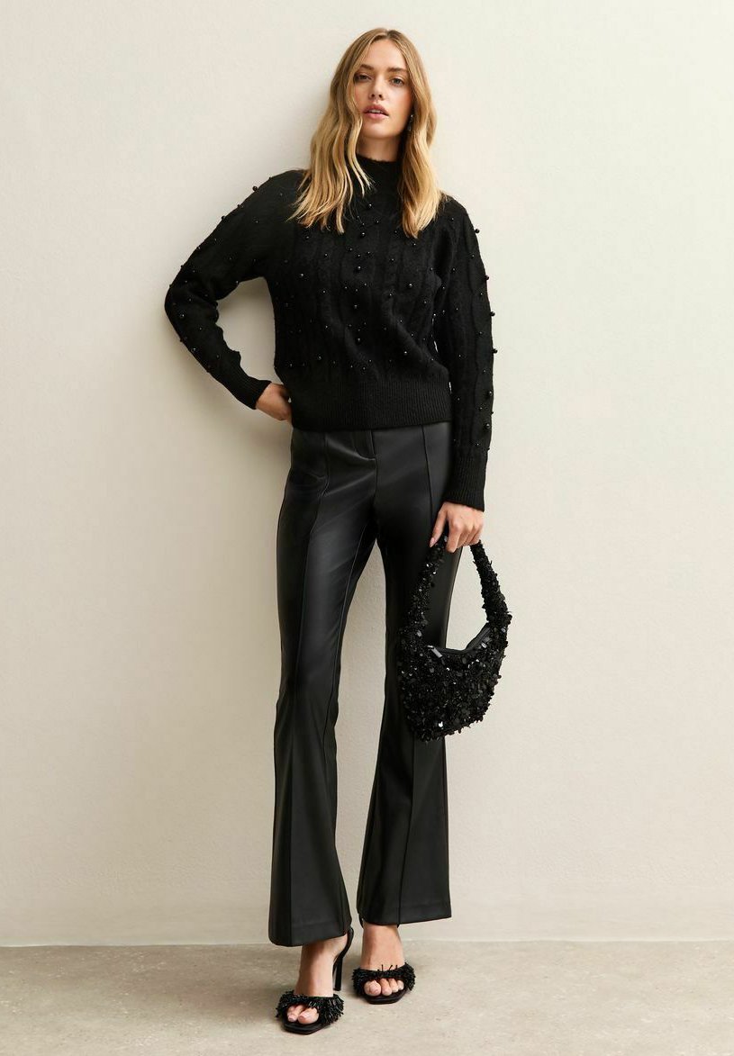 New Look EMBELLISHED