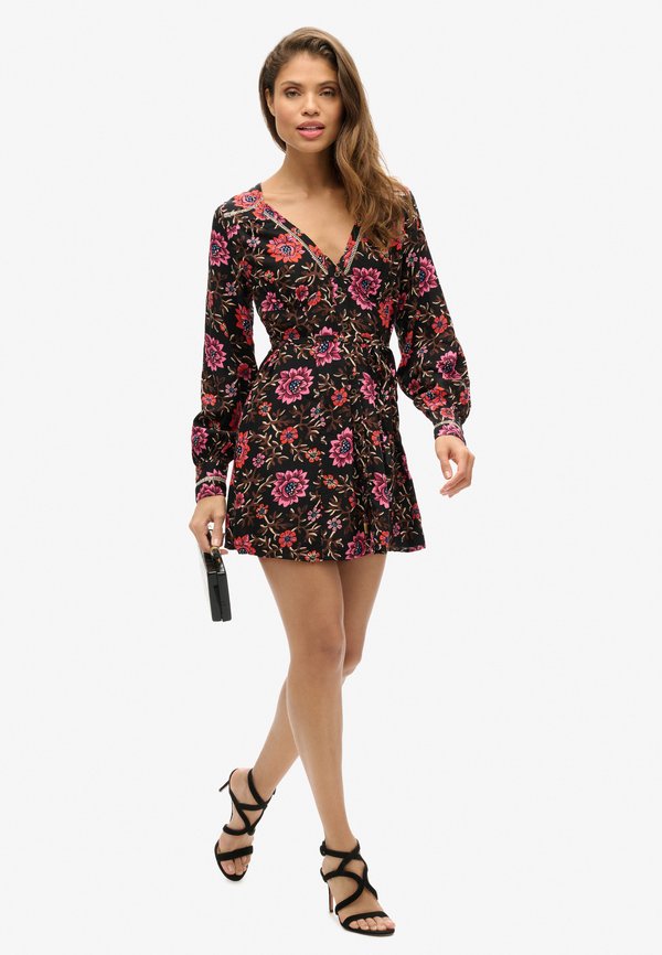 Superdry & Co PRINTED V-NECK MINI TEA