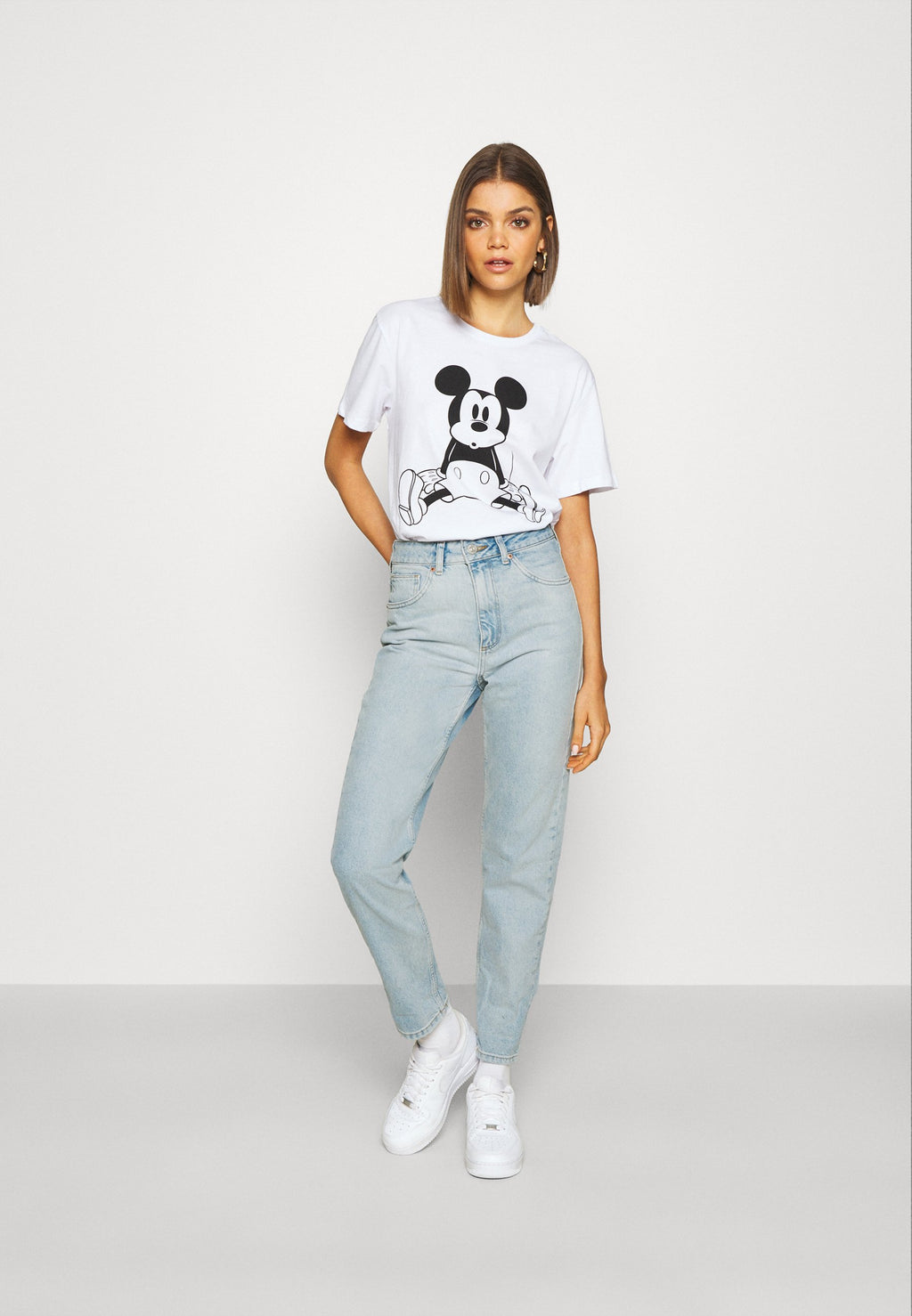 BDG Urban Outfitters MOM
