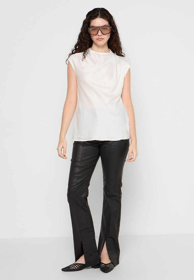 Ted Baker RINA