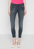 LHANA SKINNY Media 1
