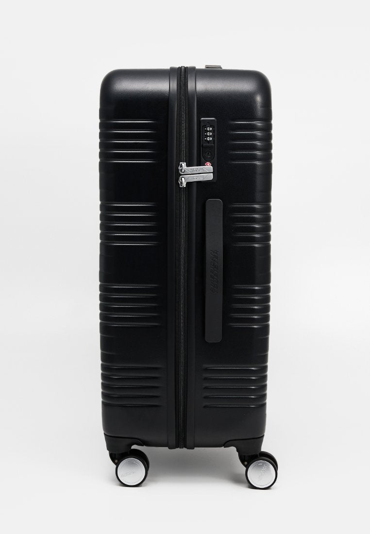 American Tourister SPINNER