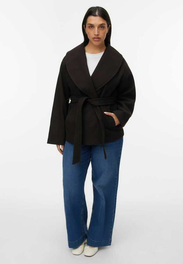 Vero Moda Curve VMANNE BERGEN JACKET - Light jacket - chocolate torte
