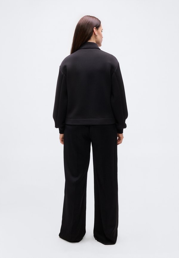 Persona by Marina Rinaldi