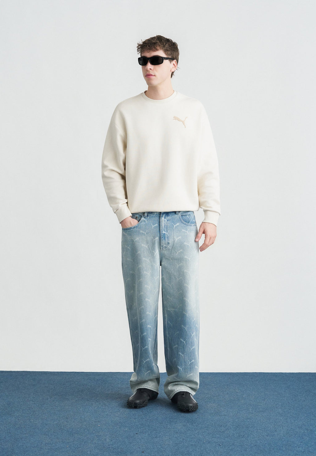 Puma ELEVATED CAT LOGO RELAXED CREW