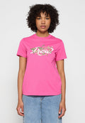 Fuchsia Baumwoll-T-Shirt mit Rundhalsausschnitt, versehen mit einem floralen Grafikdesign. Lockere Passform und kurze Ärmel; weiche Textur.