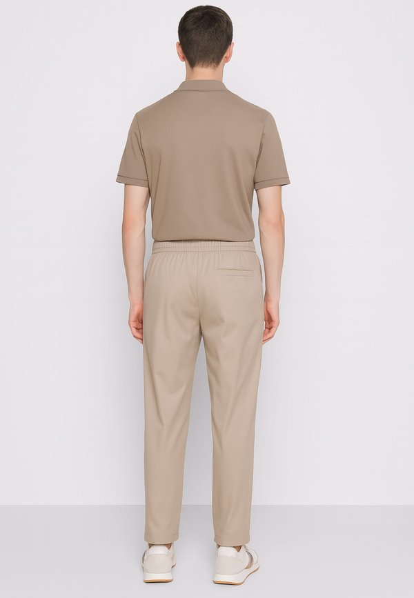 Calvin Klein STRETCH PULL