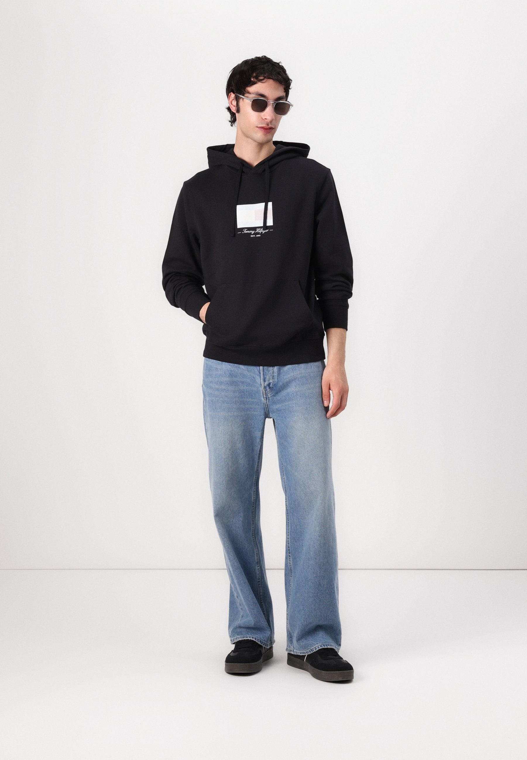 ITHACA FLAG HOODIE Media 2