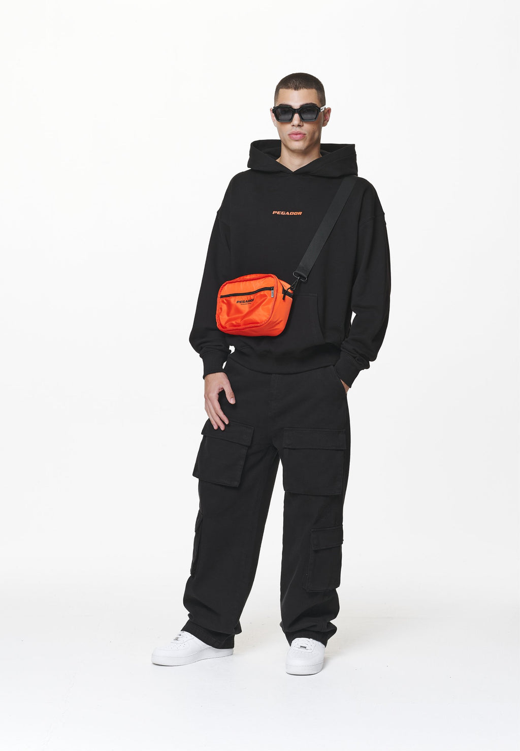 Pegador INSIDEOUT CROSS BODY BAG UNISEX