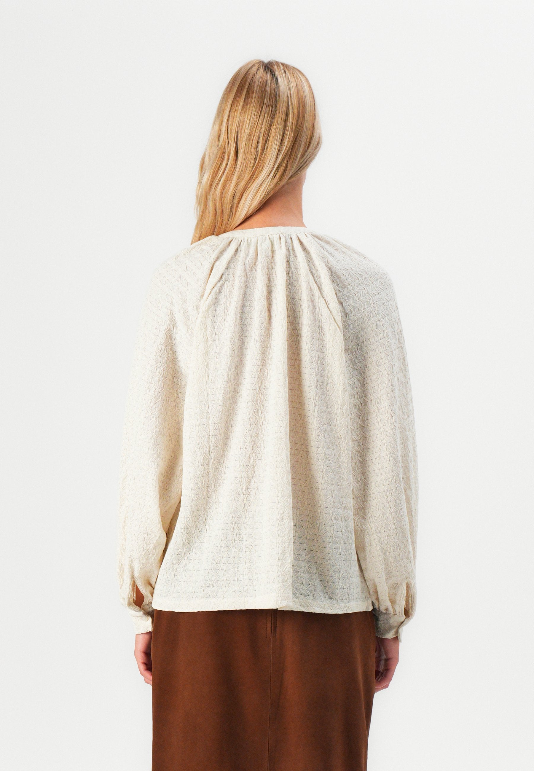 VILA VIBABERA V NECK SHIRT